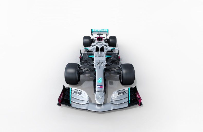 Формула 1: Mercedes-AMG F1 показа новия болид W11