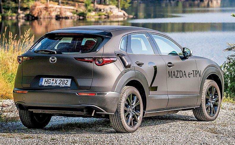 Mazda вади електрически автомобил през следващия месец?