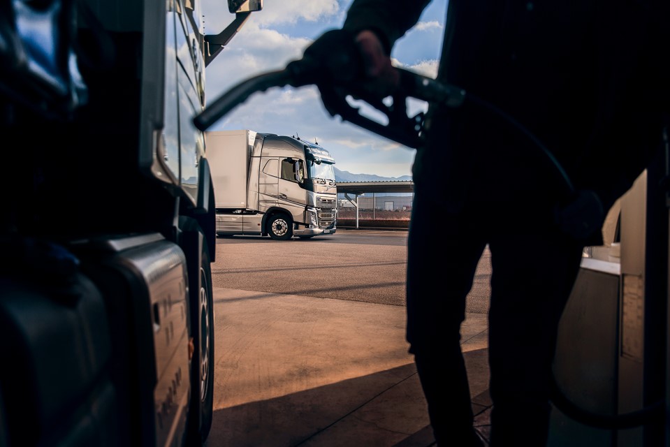 До седем процента по-малко гориво с новия Volvo FH I-Save (видео)