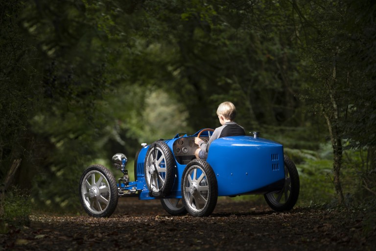 Серийният Bugatti Baby II – детски, но не съвсем