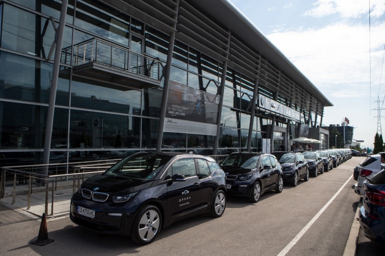 BMW i3s и Hyundai IONIQ Electric в автопарка на услугата за споделена мобилност в София