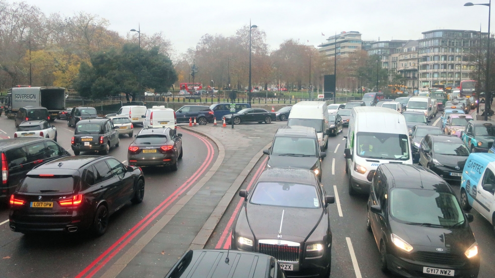 Лондон активира нова такса за достъп до центъра на града