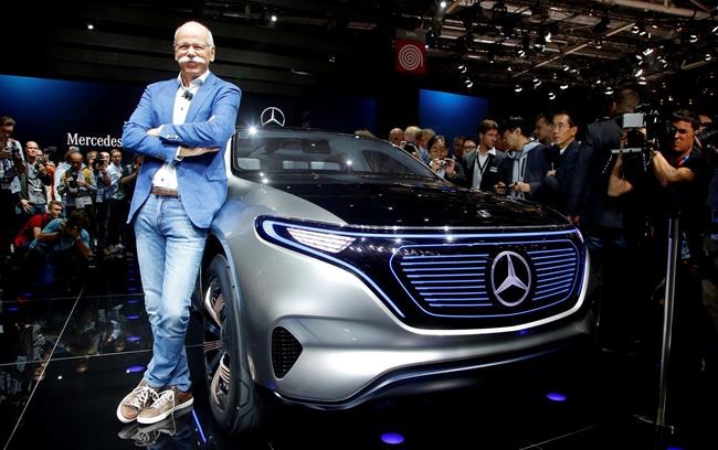 Mercedes стартира програма за споделяне на автомобили