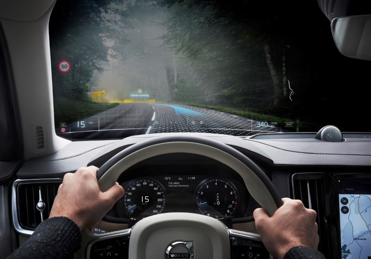 Volvo и Varjo първи в света с приложение за комбинирана виртуална реалност