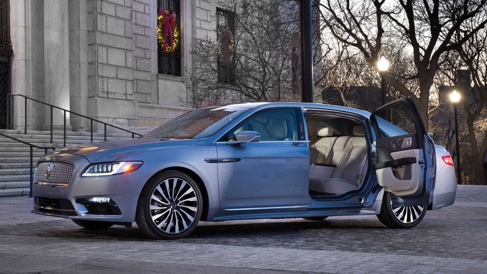 Lincoln Continental връща срещуположните врати на мода