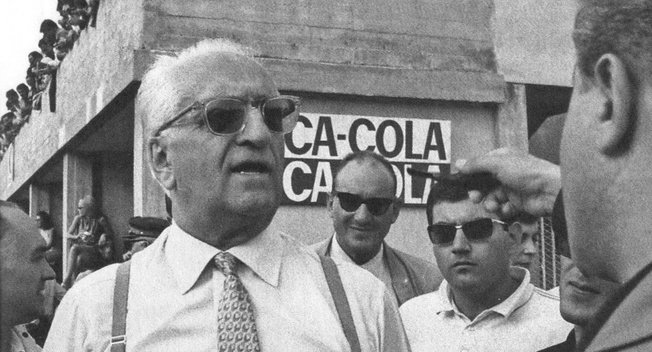 Осуетиха кражбата на останките на Енцо Ферари