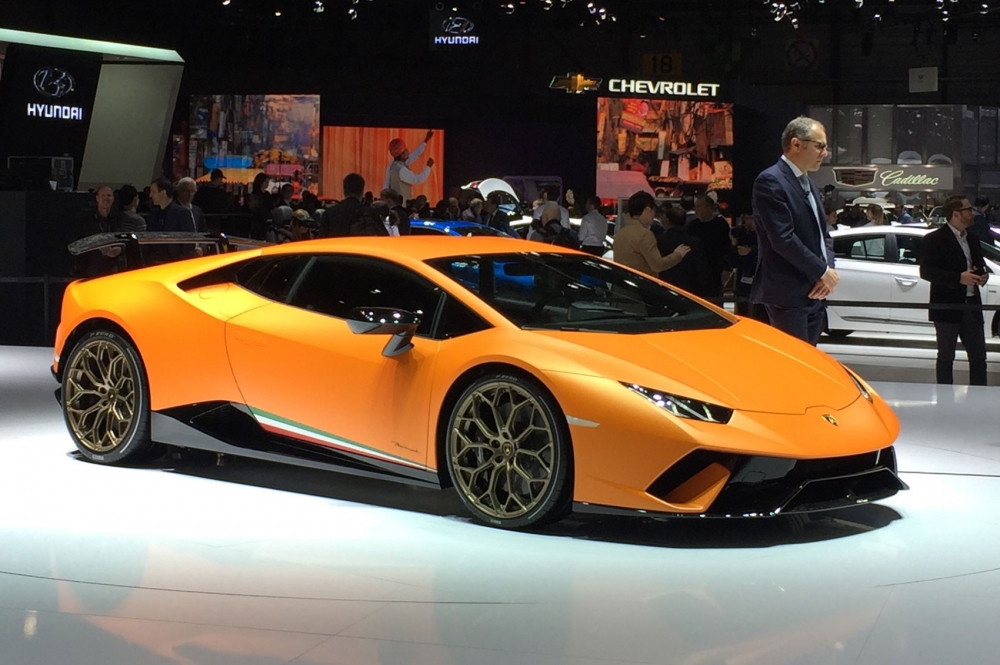 Lamborghini пропуска изложението в Женева