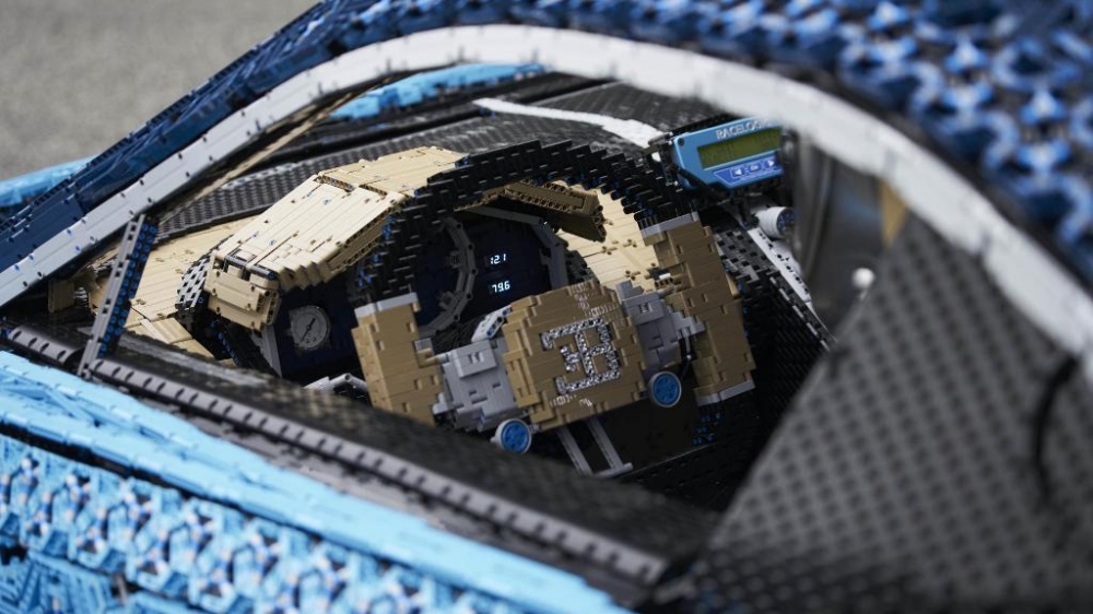 Lego с копие на Bugatti Chiron, което вдига 20 км/ч (видео)