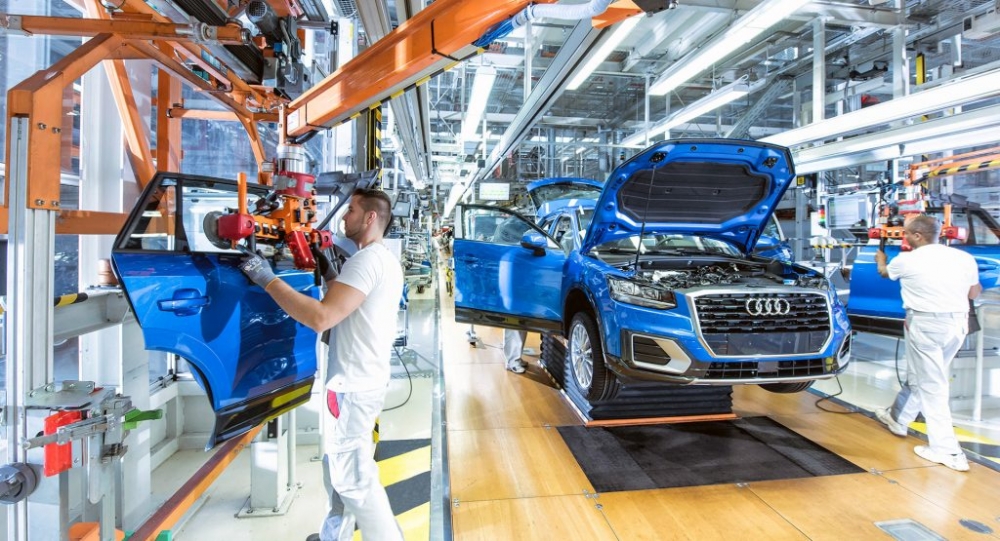 Audi и Renault първи рестартират производство в Европа