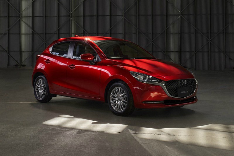 Обновеният хечбек Mazda2 идва в Европа догодина