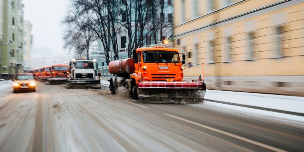 Тестват безпилотни снегорини в Русия