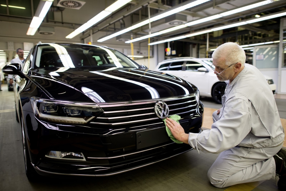 Обновеният VW Passat ще се прави в Чехия, а Skoda със завод у нас?
