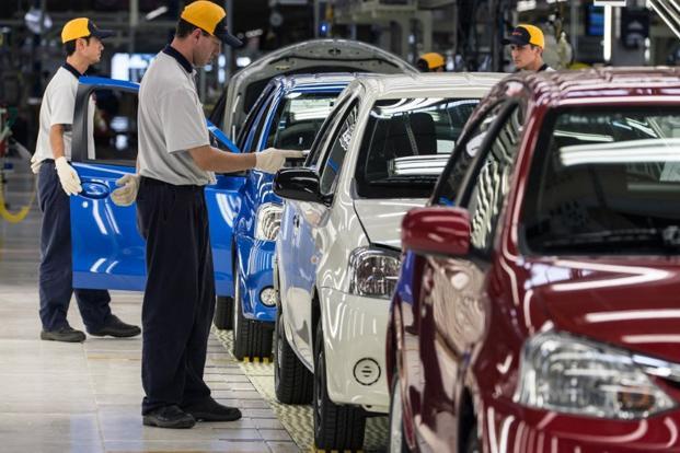 Производството на коли в Бразилия скочи с една трета