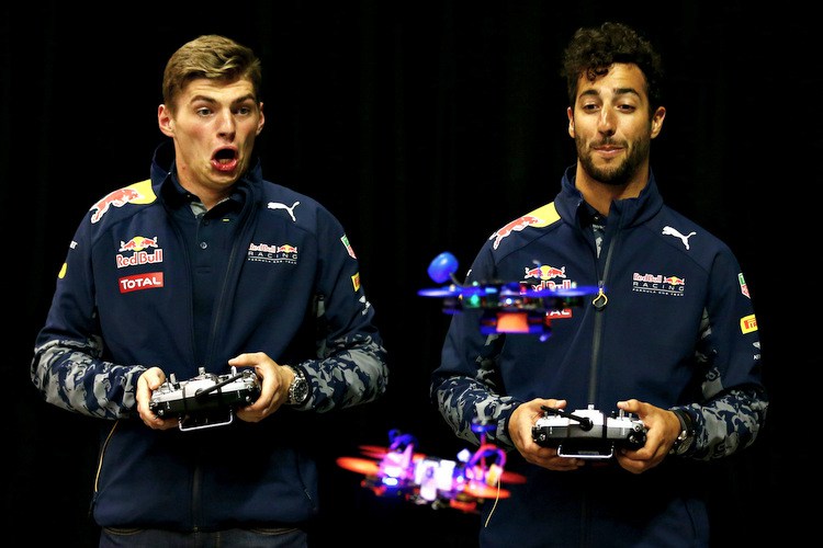 Red Bull: Рикардо и Верстапен остават до края на сезон 2018!