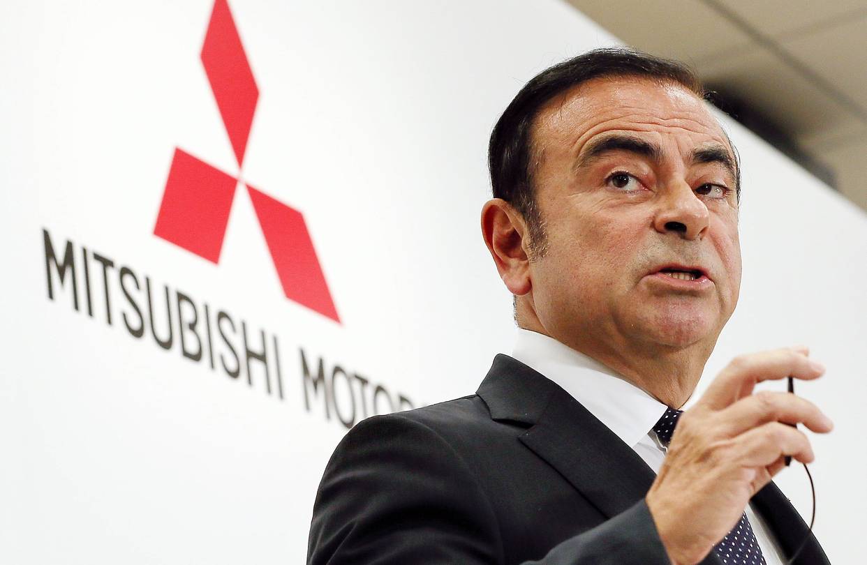 Карлос Гон: Nissan и Mitsubishi няма да се сливат