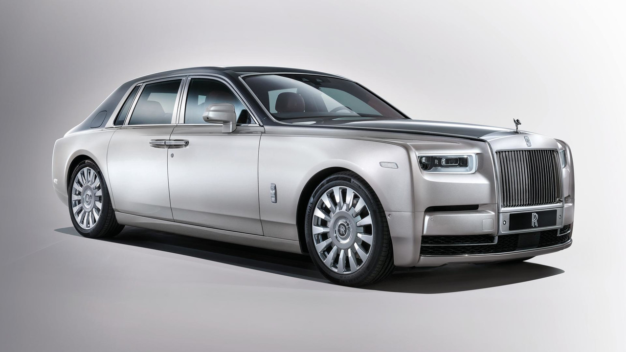 Rolls-Royce обогатява моделната си гама
