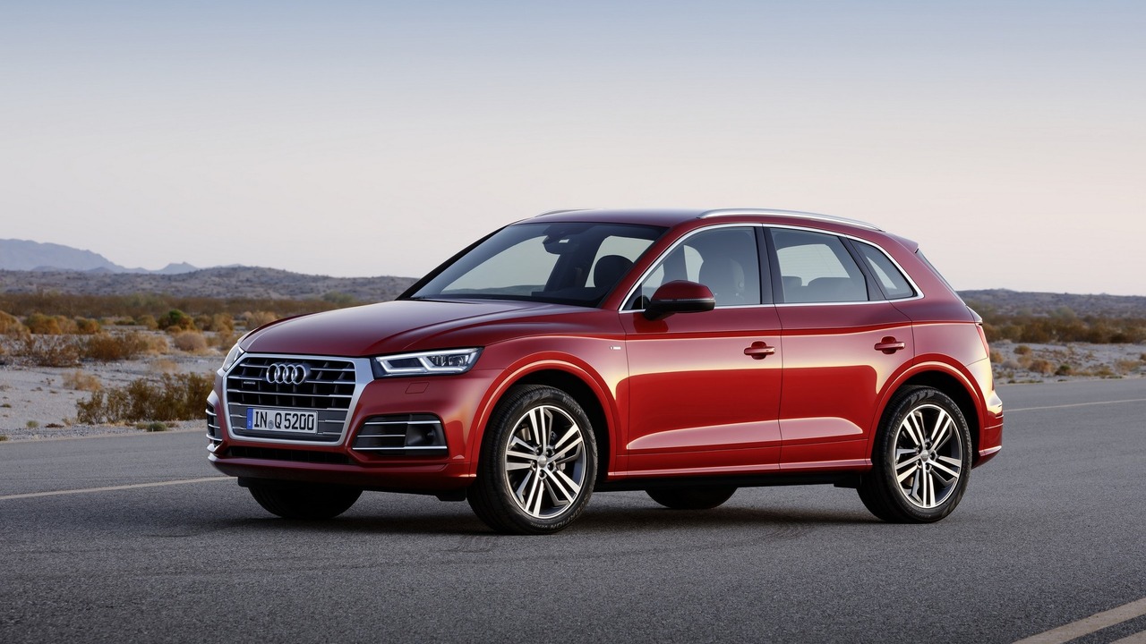 Audi иска SQ5 да може да… дрифтира
