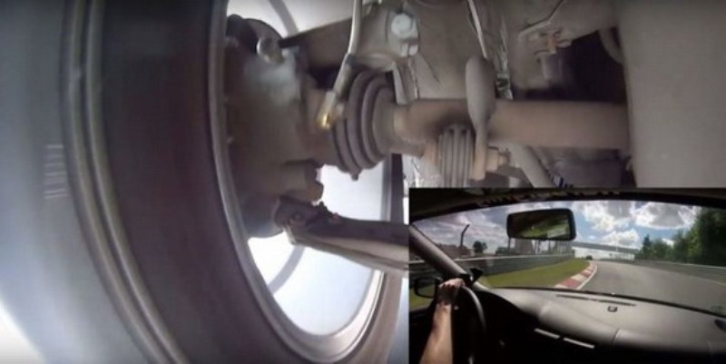 Онборд видео на Нюрбургринг изпод VW Golf IV