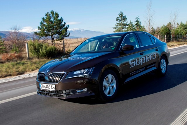 Кола на Годината 2016 в България е Skoda Superb (мега галерия)