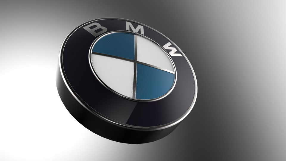 BMW осъди китайски тарикати