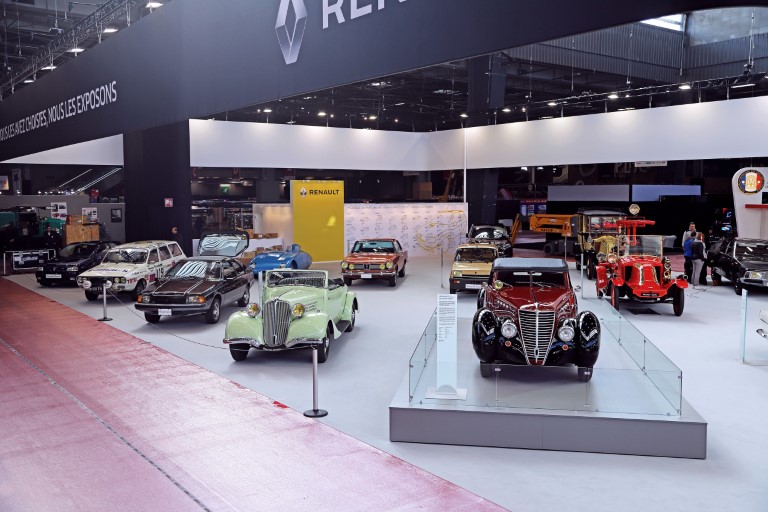 Renault участва на известния фестивал Retromobile