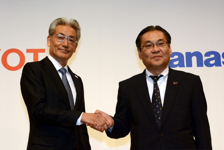 Toyota и Panasonic заедно ще правят батерии за елмобили