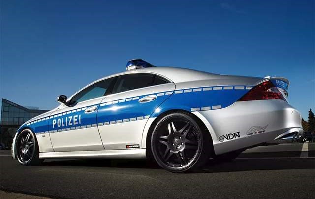 Brabus Rocket CLS V12 S – най-бързата полицейска кола в Германия