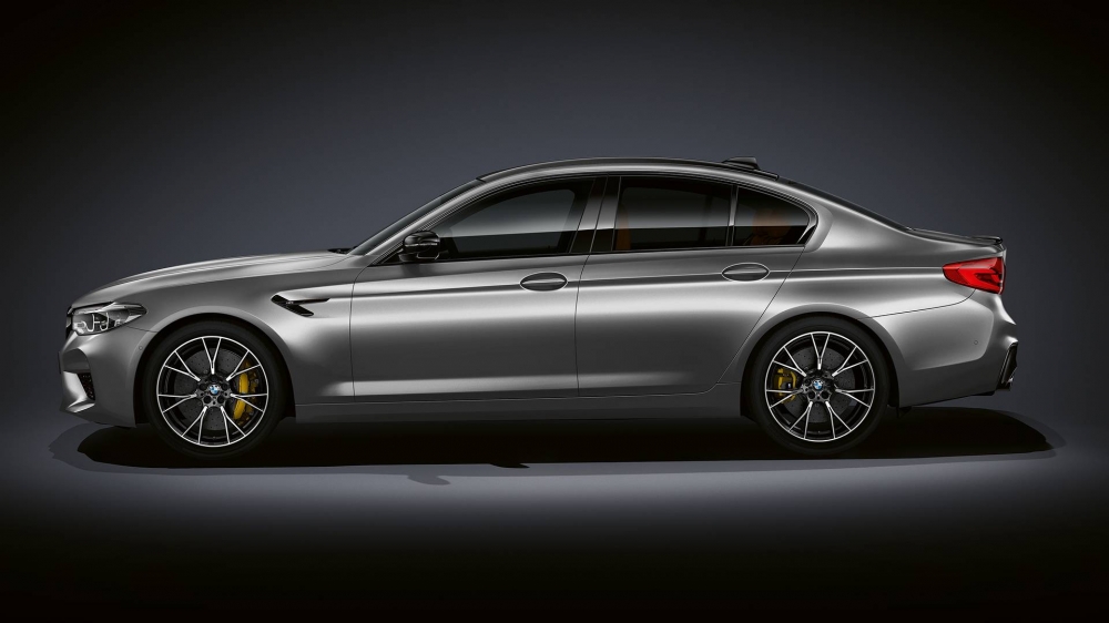 BMW M планира хибридизация за всички бъдещи модели