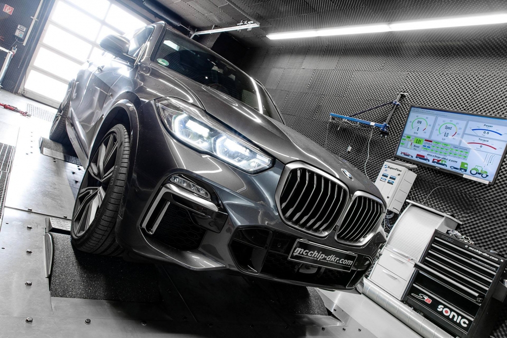 Тунери вдигат мощността на BMW X5 M50d до над 500 к.с.