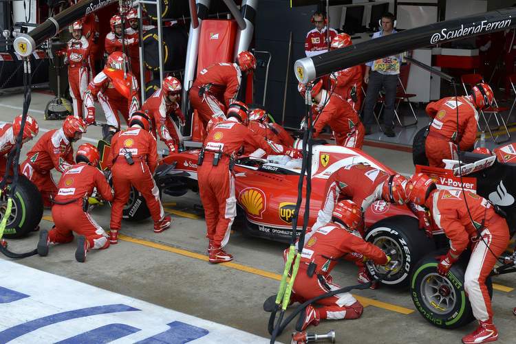 В Италия: Ferrari отново е в криза!