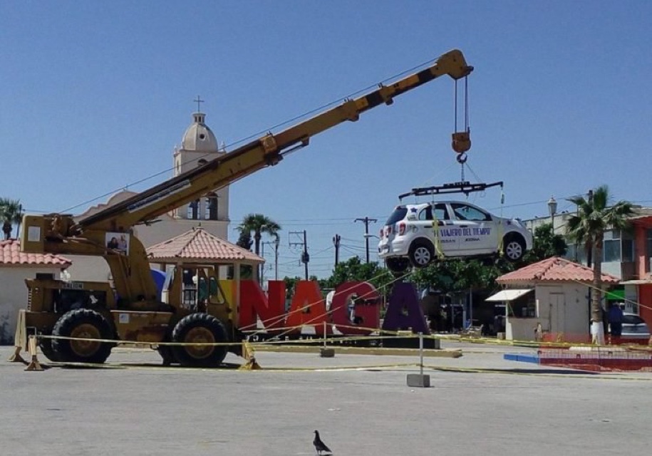 В Мексико: Печелиш Nissan от лотарията, погребват го за 50 години