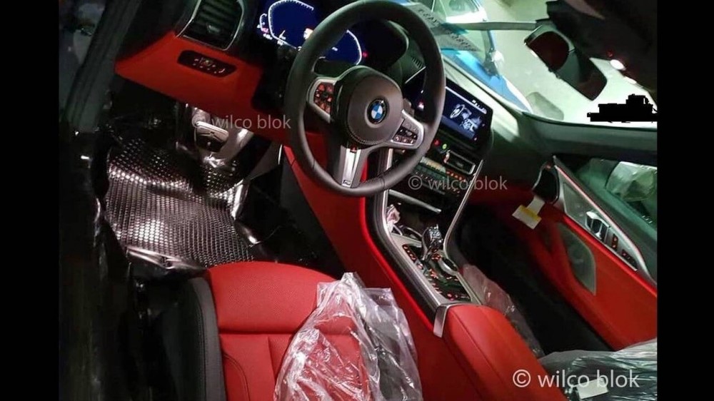 Надникнете в интериора на следващото поколение BMW 8-Series