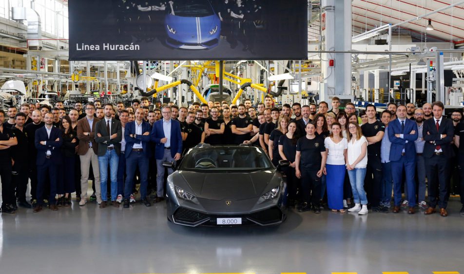 Произведоха 8000 бройки Lamborghini Huracan