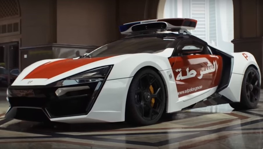 Автомобил за $3,4 милиона в полицията на ОАЕ (видео)