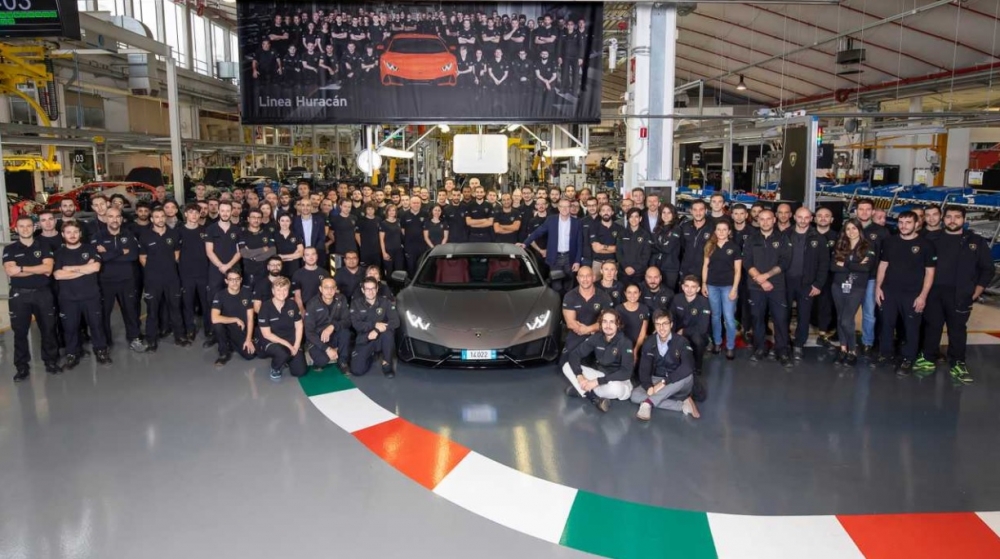 Lamborghini Huracan задмина Gallardo по производство
