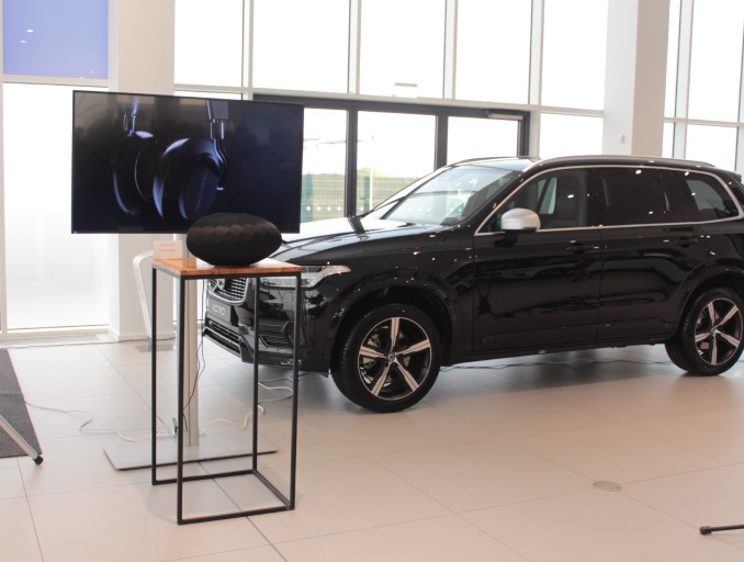 Официално представяне на Bowers & Wilkins в ексклузивния Volvo комплекс