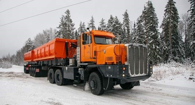 Нов руски влекач 6х6 за 126 тона