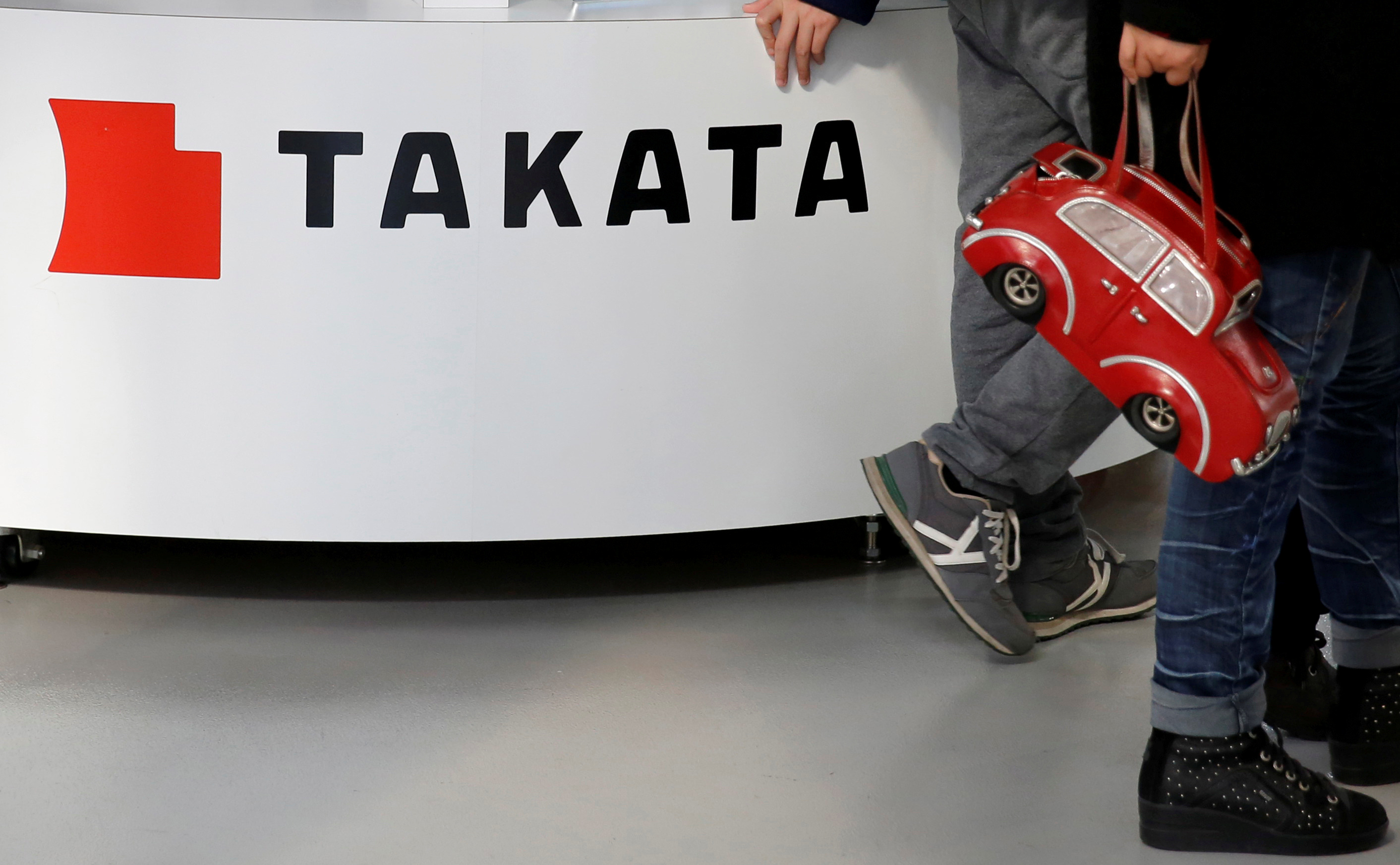 Доставчикът на въздушни възглавници Takata обяви фалит