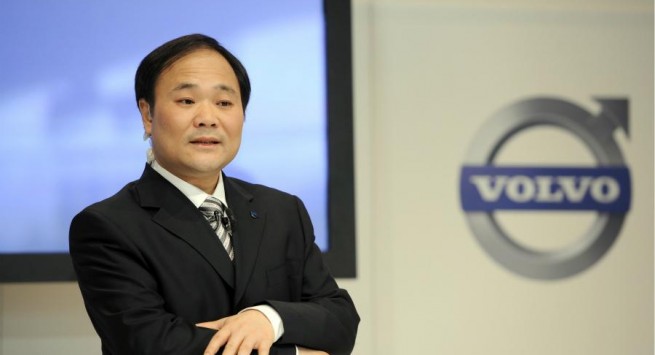 Китайският милиардер от Daimler иска акции и от BMW