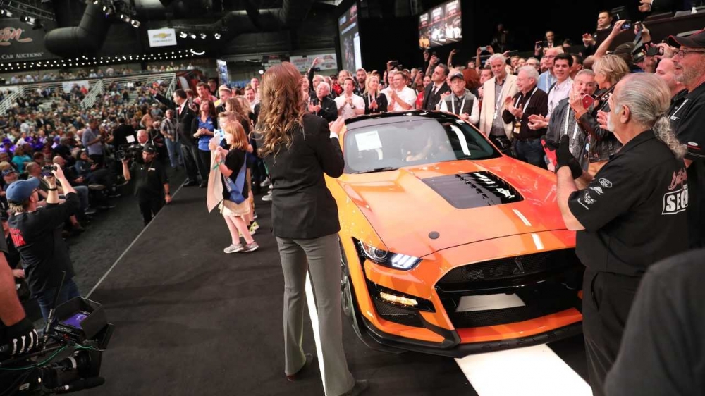 Продадоха първия Ford Mustang Shelby GT500 за $1.1 млн.