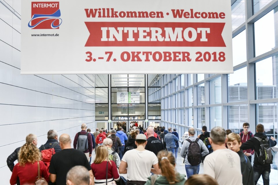 Видео обзор: Над 200 хиляди посетиха Intermot 2018 в Кьолн