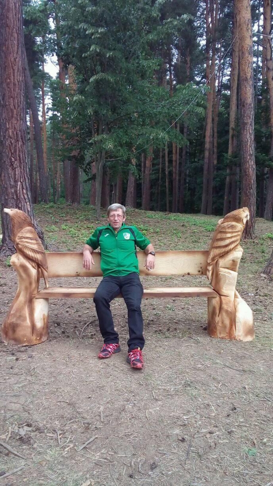 Крумова пейка украси парк "Изворите" в Котел