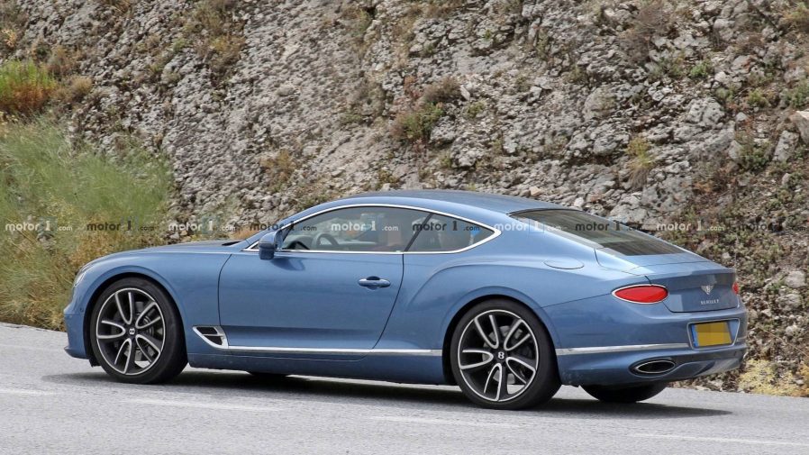 Bentley тества хибриден Continental GT