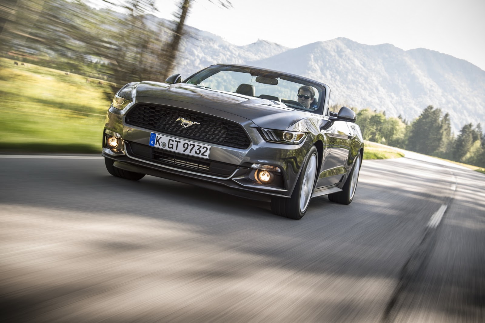 Ford избра Mustang V8 за… еко маратон