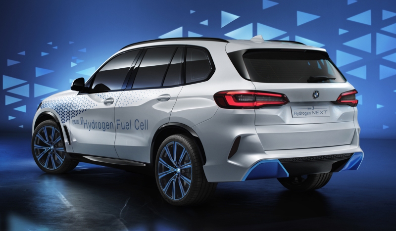 BMW X5 минава на водородни клетки