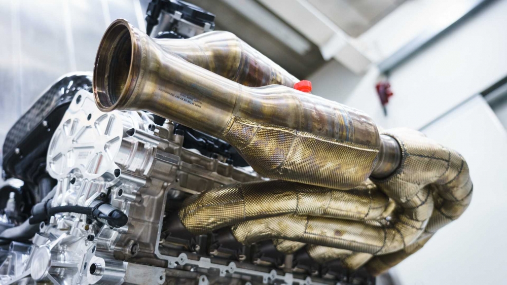Cosworth направи 1.6-литров, 3-цилиндров мотор с 250 к.с. без турбо