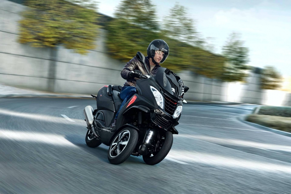 Mahindra изкупи мотоциклетната дивизия на Peugeot