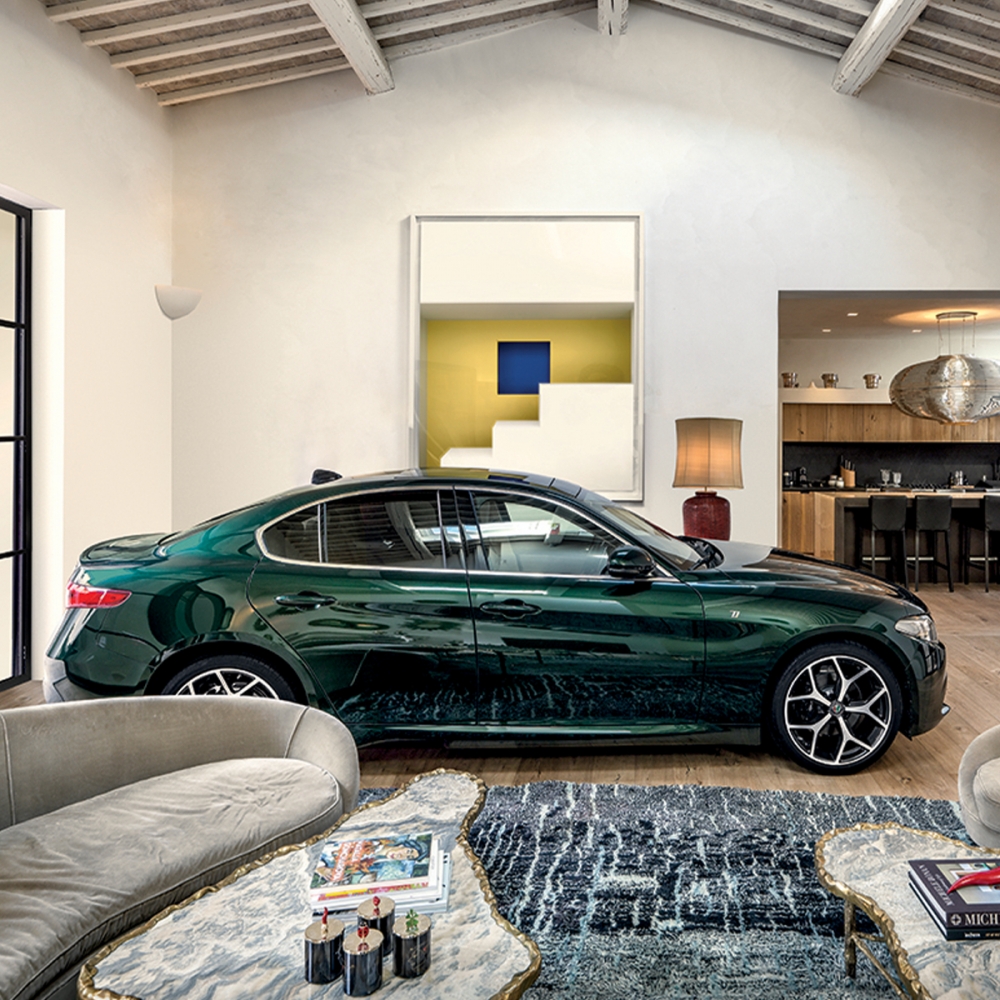 Alfa Romeo си партнира със списание за архитектура по повод 110-годишнината си