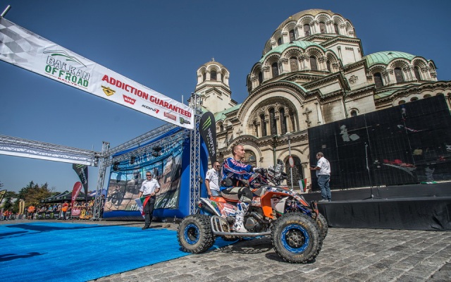 Balkan Offroad Rallye 2015 стартира от храм-паметник "Александър Невски" (+видео)