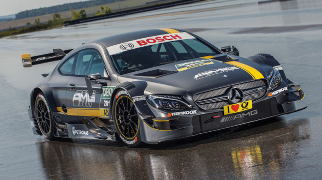 Mercedes представи колата си за DTM за догодина